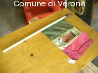 Bandierina italiana con stemma.